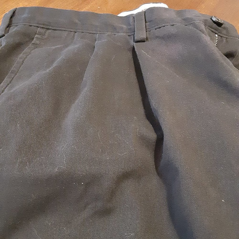 Dockers 40/30 Black Flex Comfort Pleated Front Classic Fit